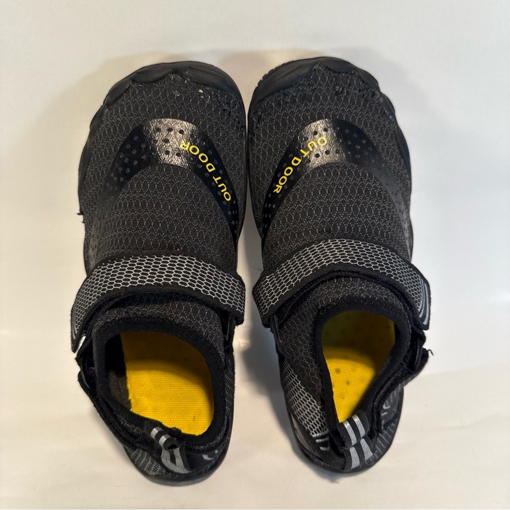 HIITAVE Boys Water Shoes Quick Drying Sports Aqua Sneakers Lightweight